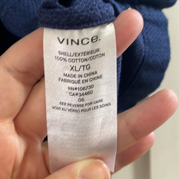 Vince - men’s navy button down - Picture 4 of 5